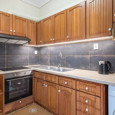 υπέροχο στο ίλιον σύνορα με πετρούπολη Apartment Athens