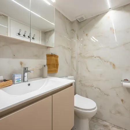 υπέροχο στο ίλιον σύνορα με πετρούπολη Apartment Athens